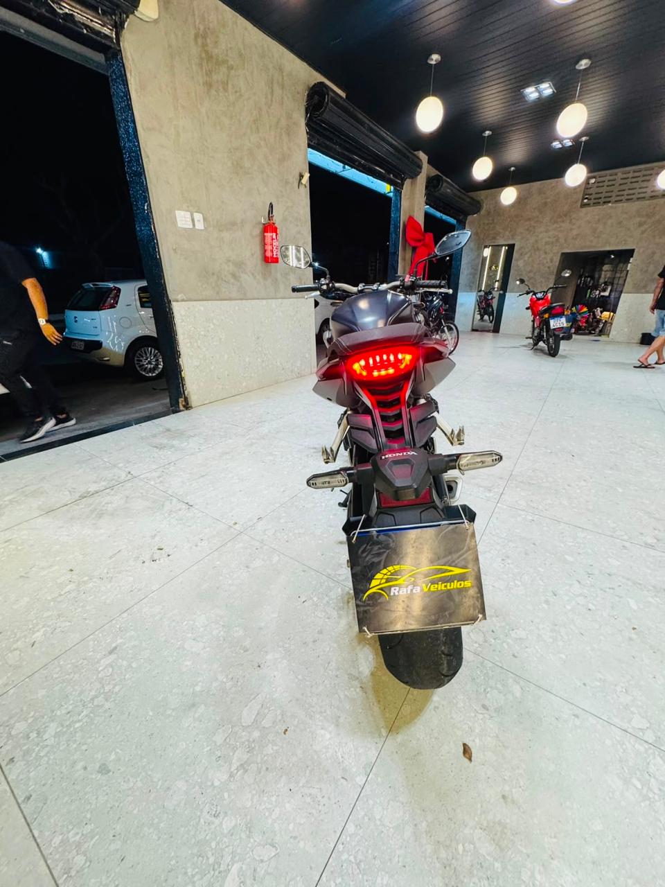 HONDA CB 7
