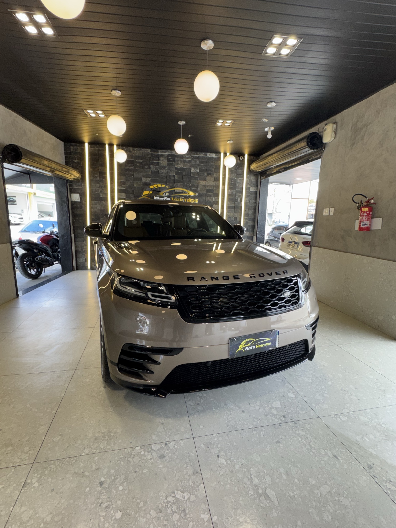 LAND ROVER LR 1