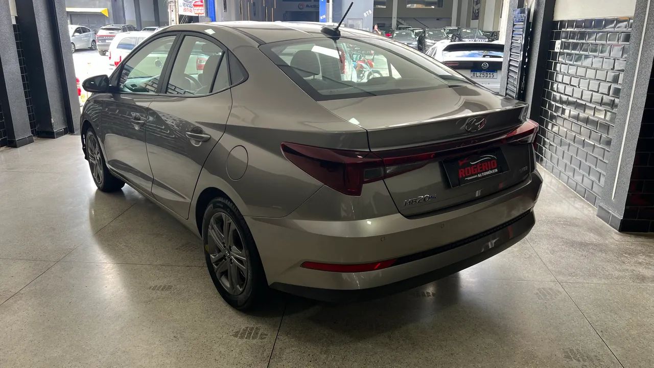 Hyundai HB20S 4