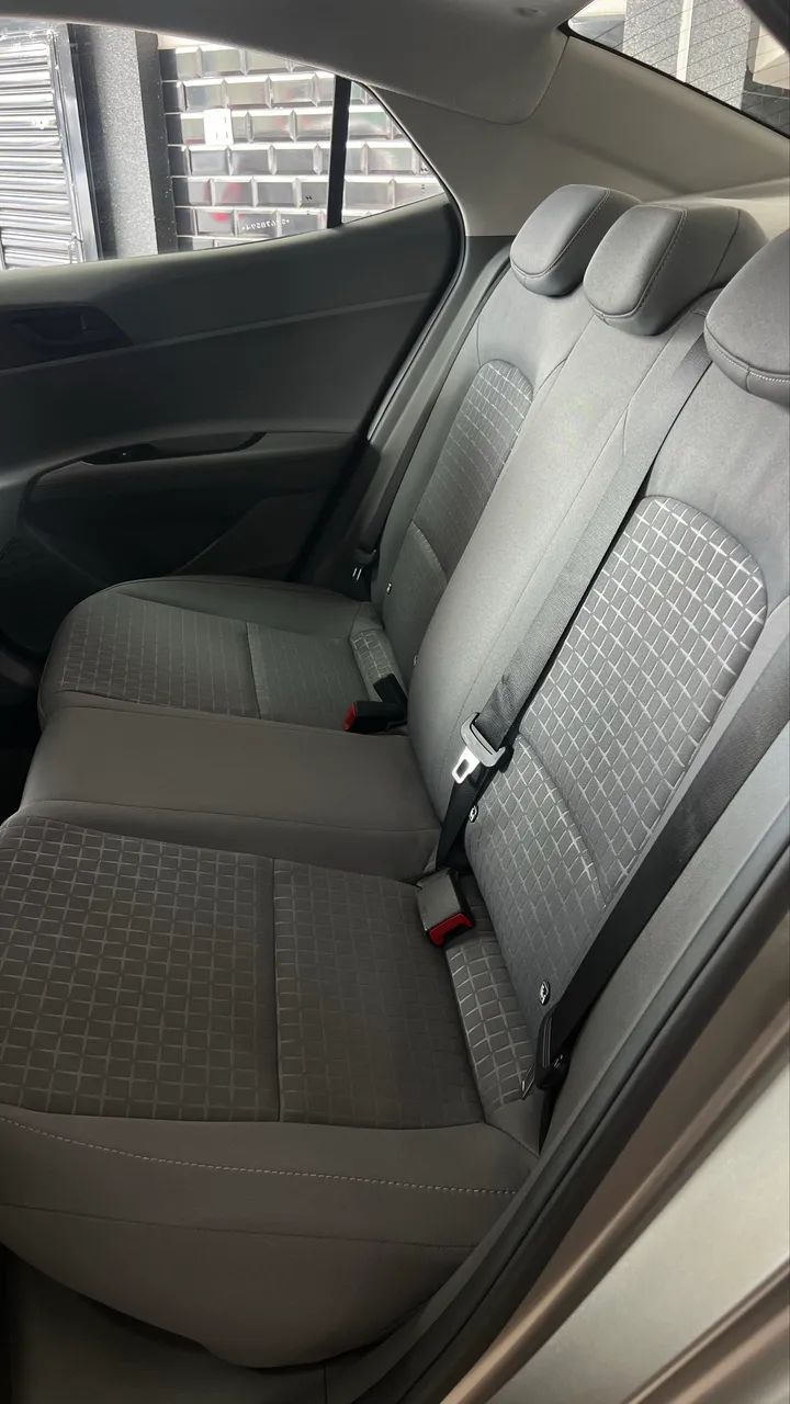 Hyundai HB20S 10
