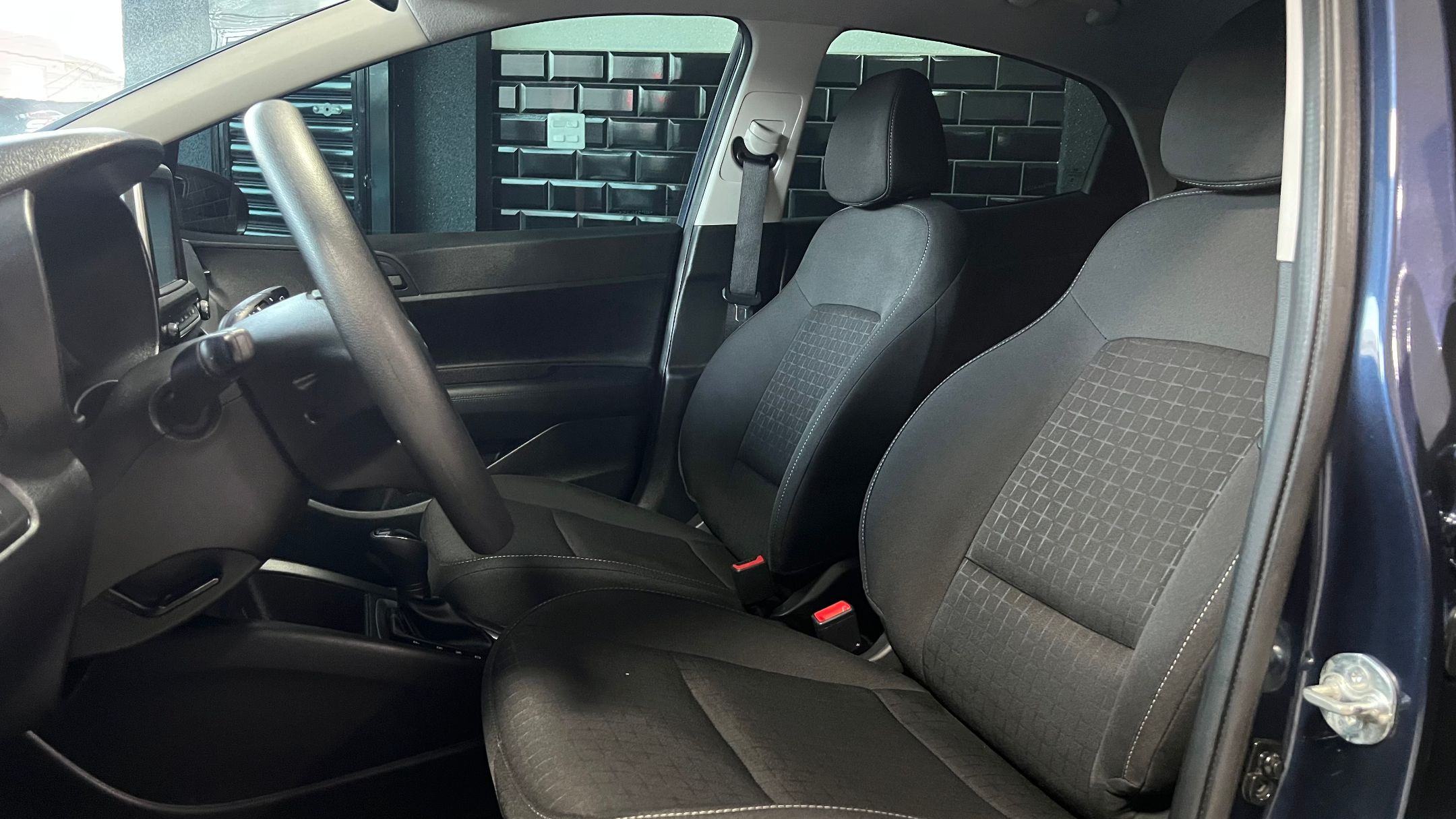 HYUNDAI HB20 9