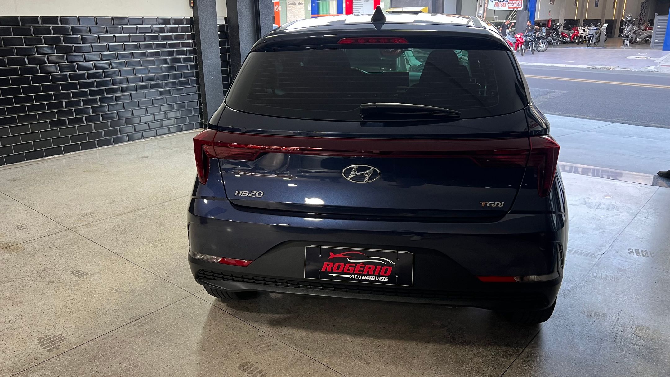 HYUNDAI HB20 5