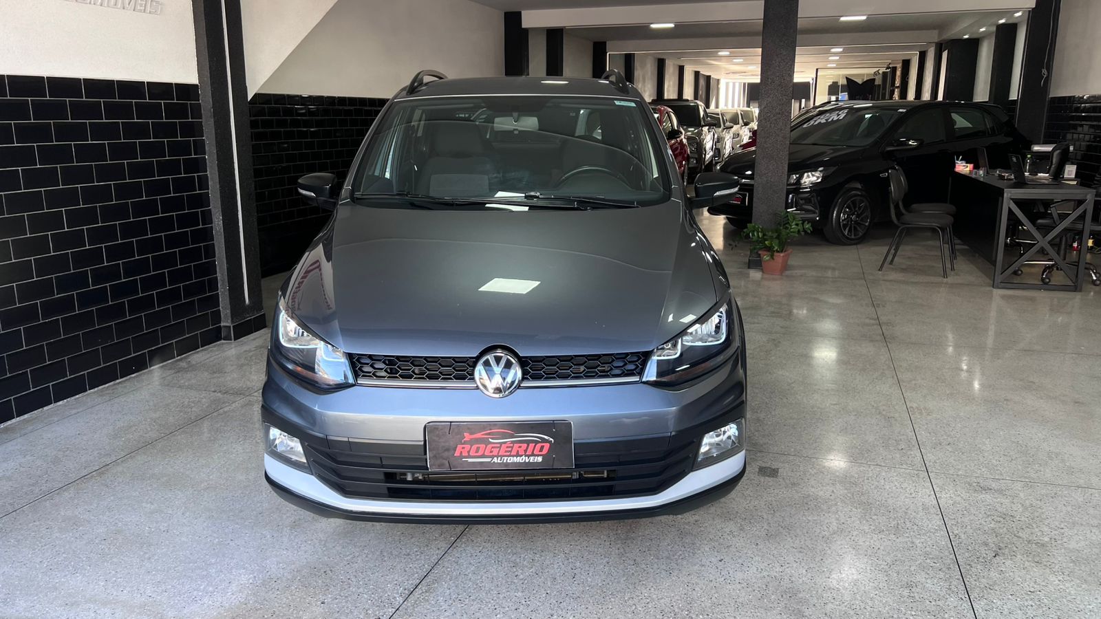 VOLKSWAGEN FOX 2