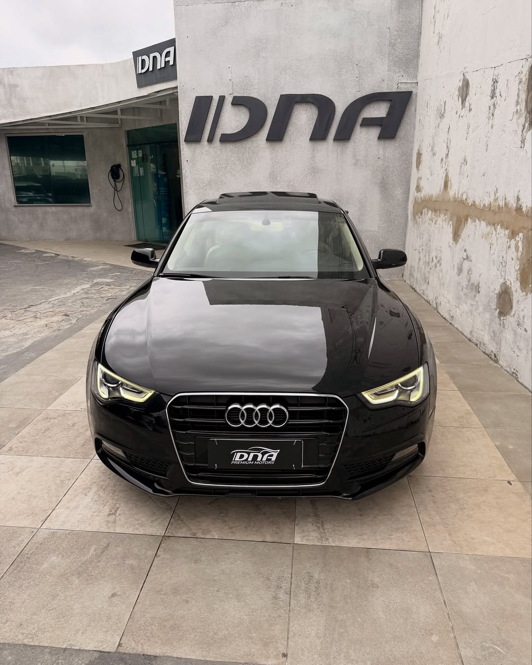 Audi A5 4