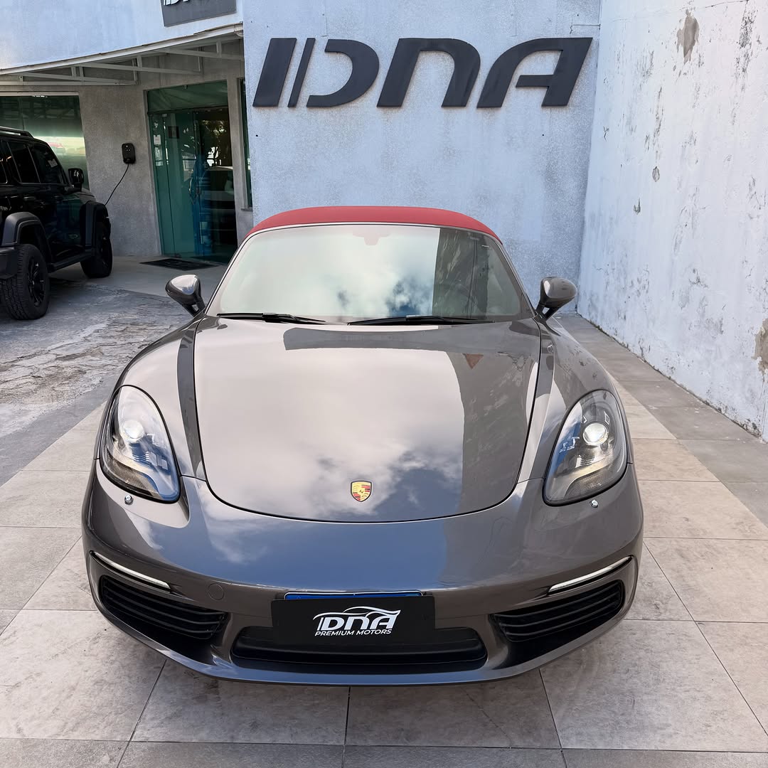 Porsche 718 Boxster 4