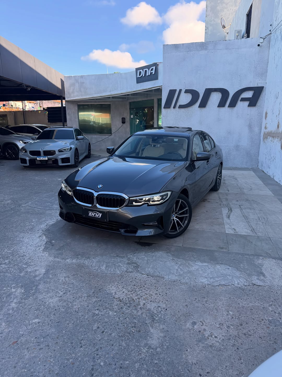 BMW 320i 2