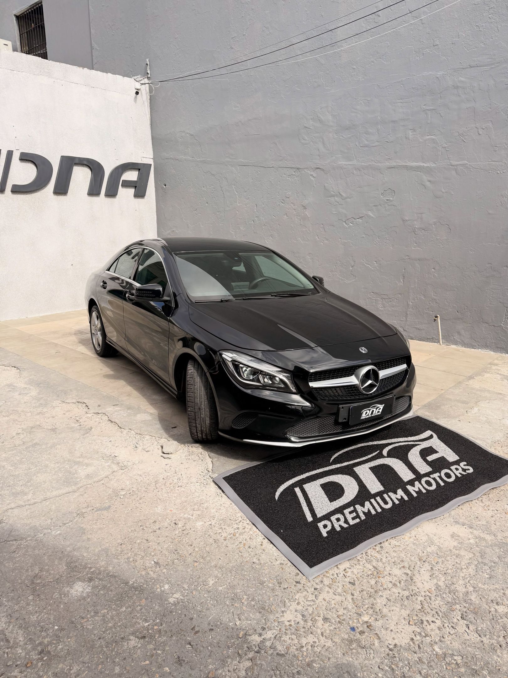 Mercedes-Benz CLA 4