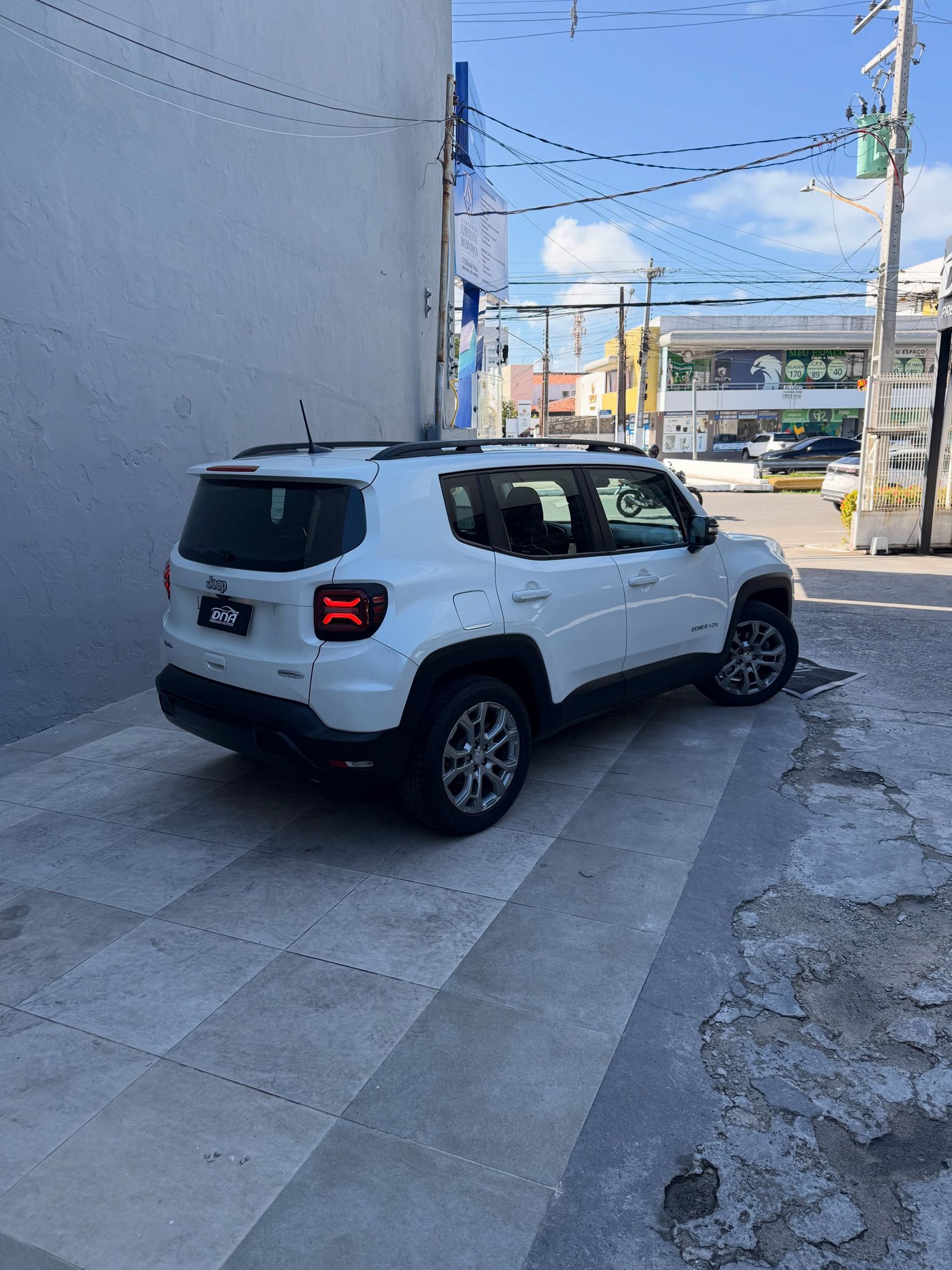 Jeep Renegade 3