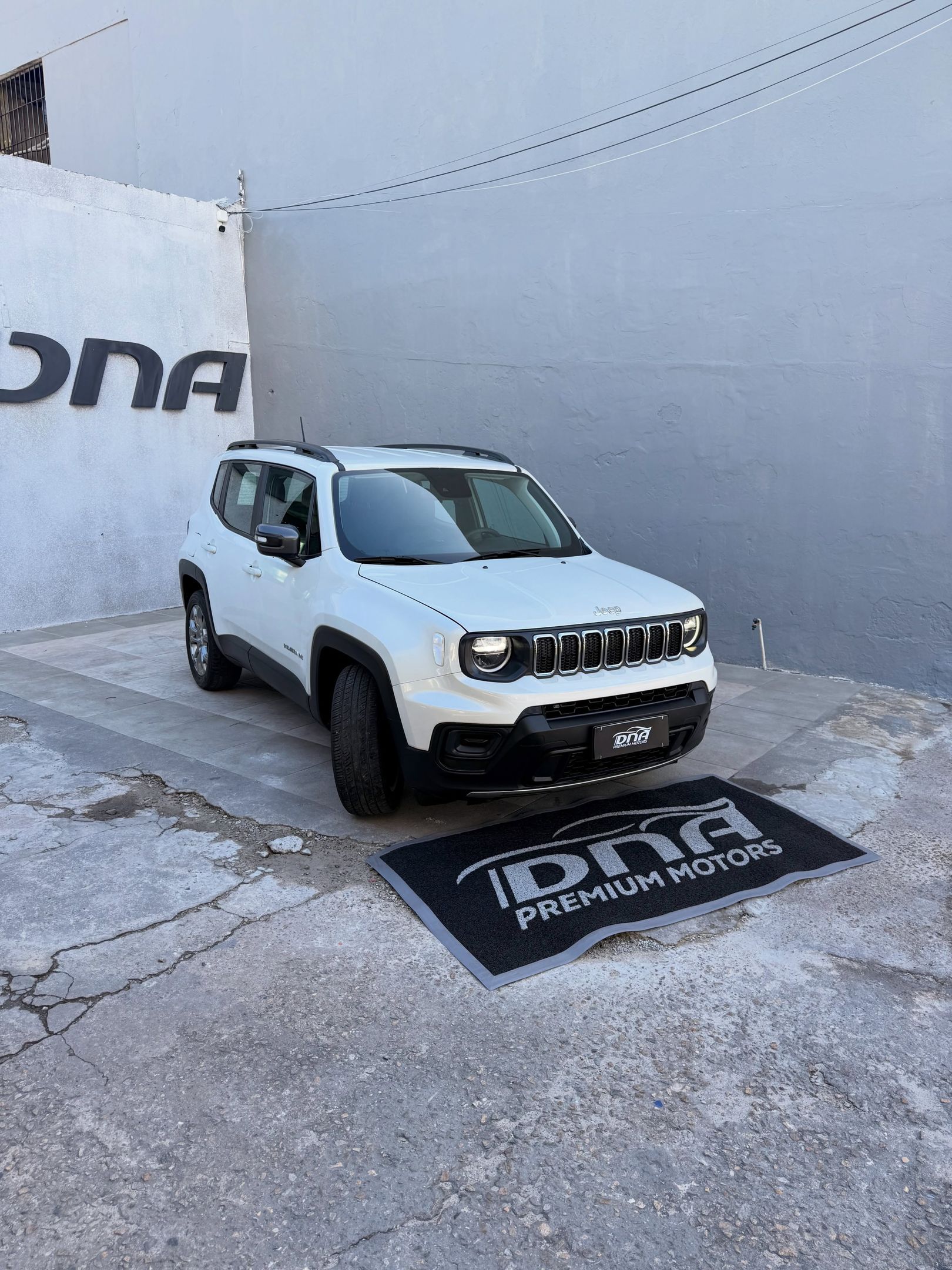 Jeep Renegade 4