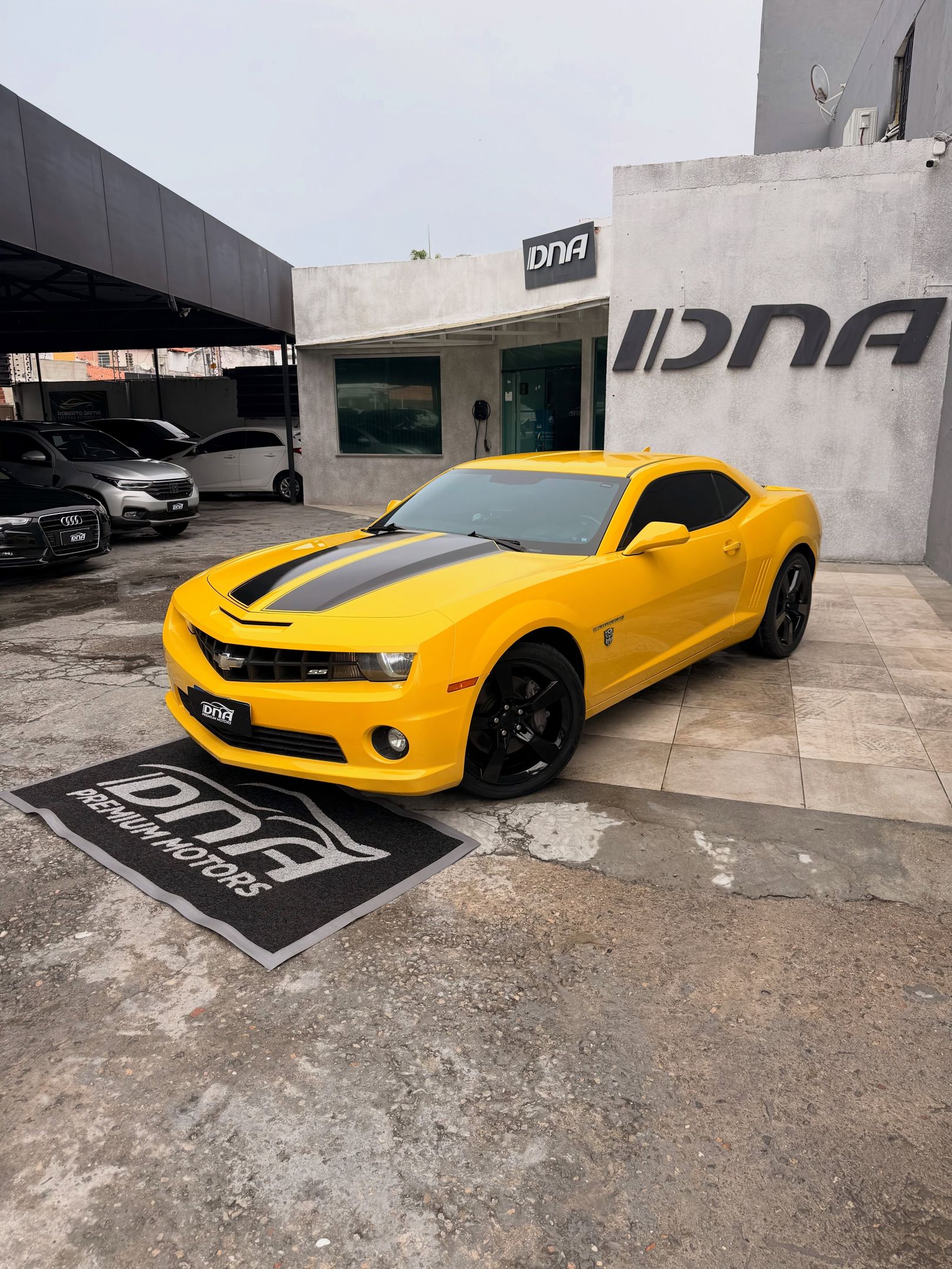 Chevrolet Camaro 2