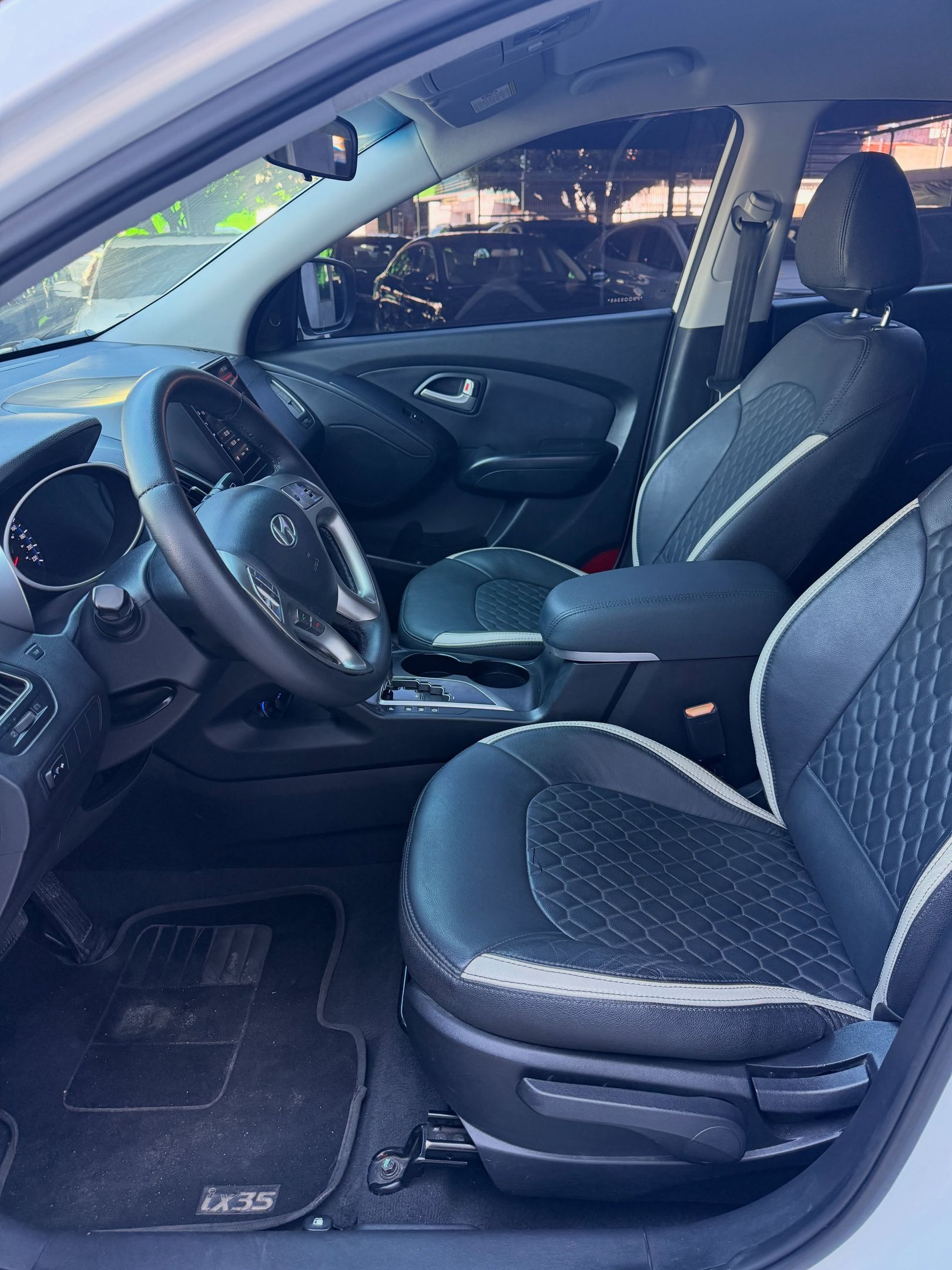 Hyundai ix35 7
