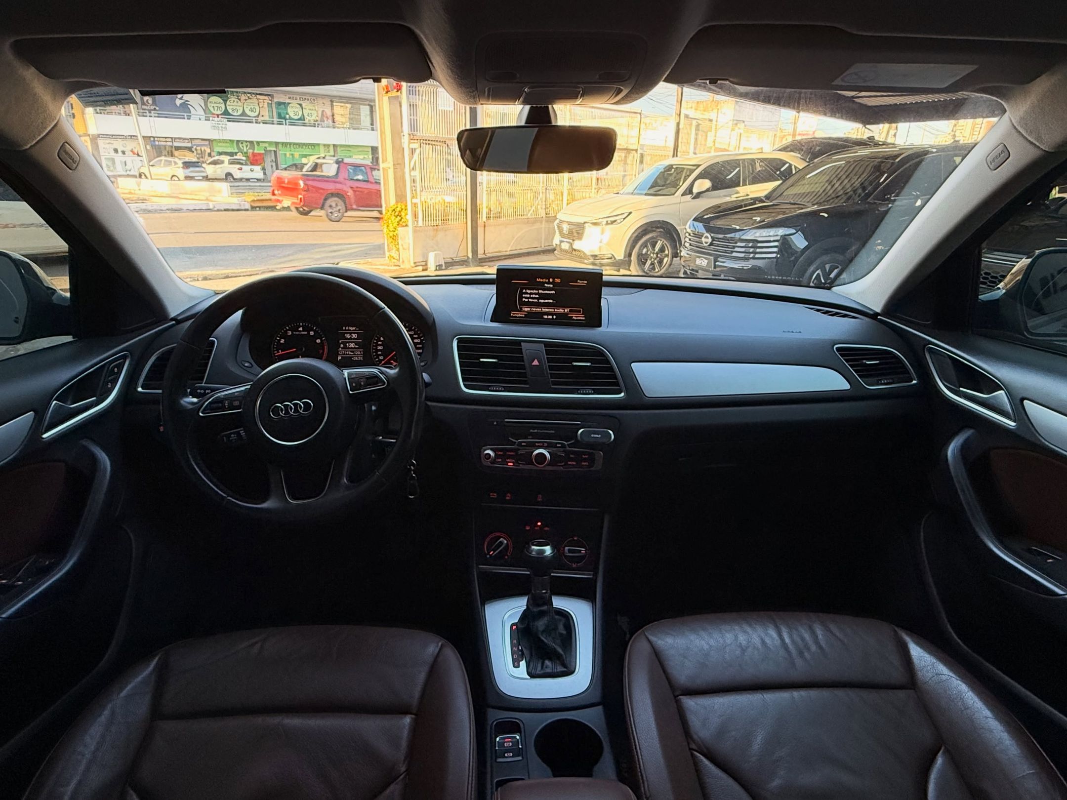 Audi Q3 8
