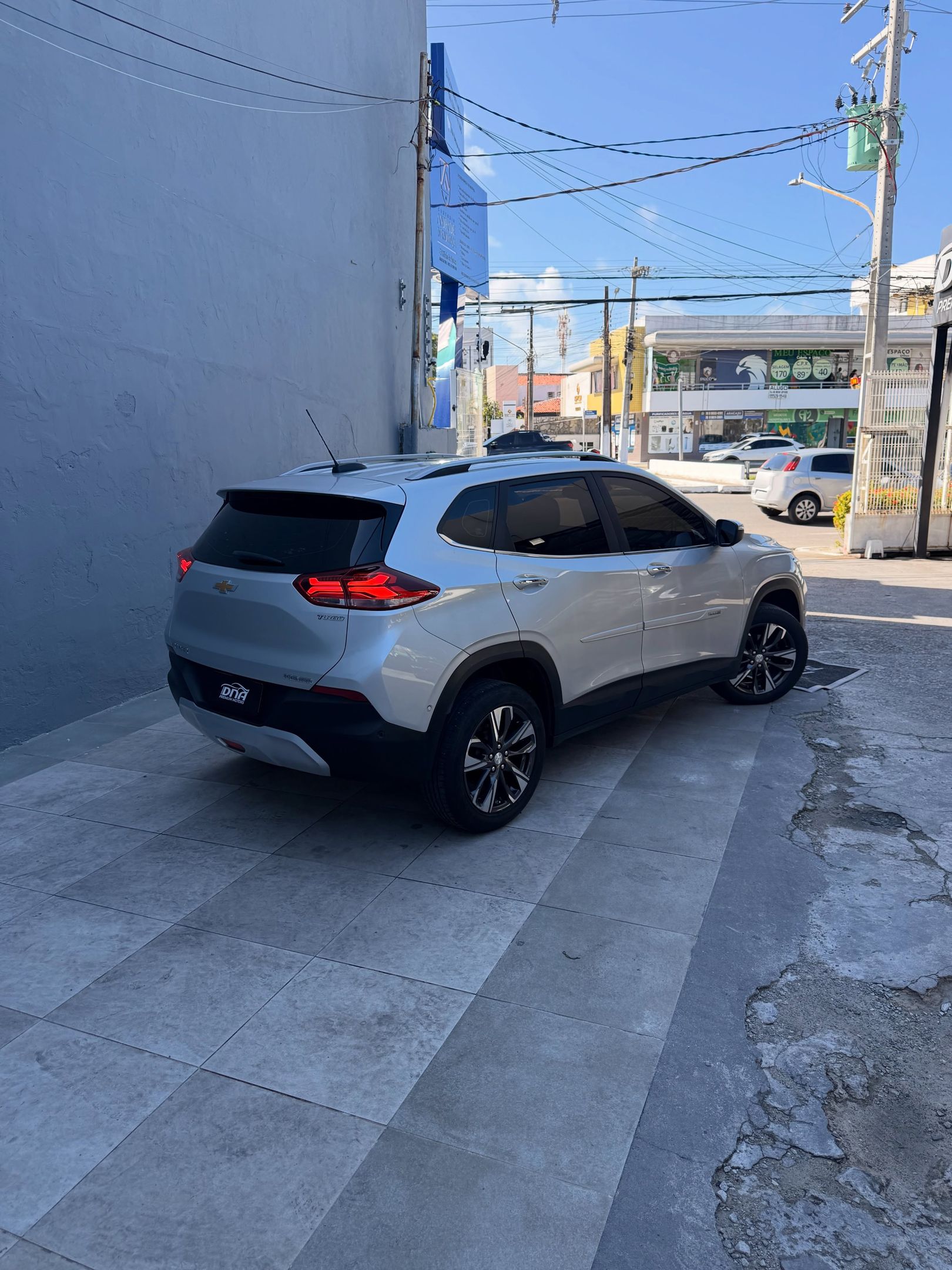 Chevrolet Tracker 3