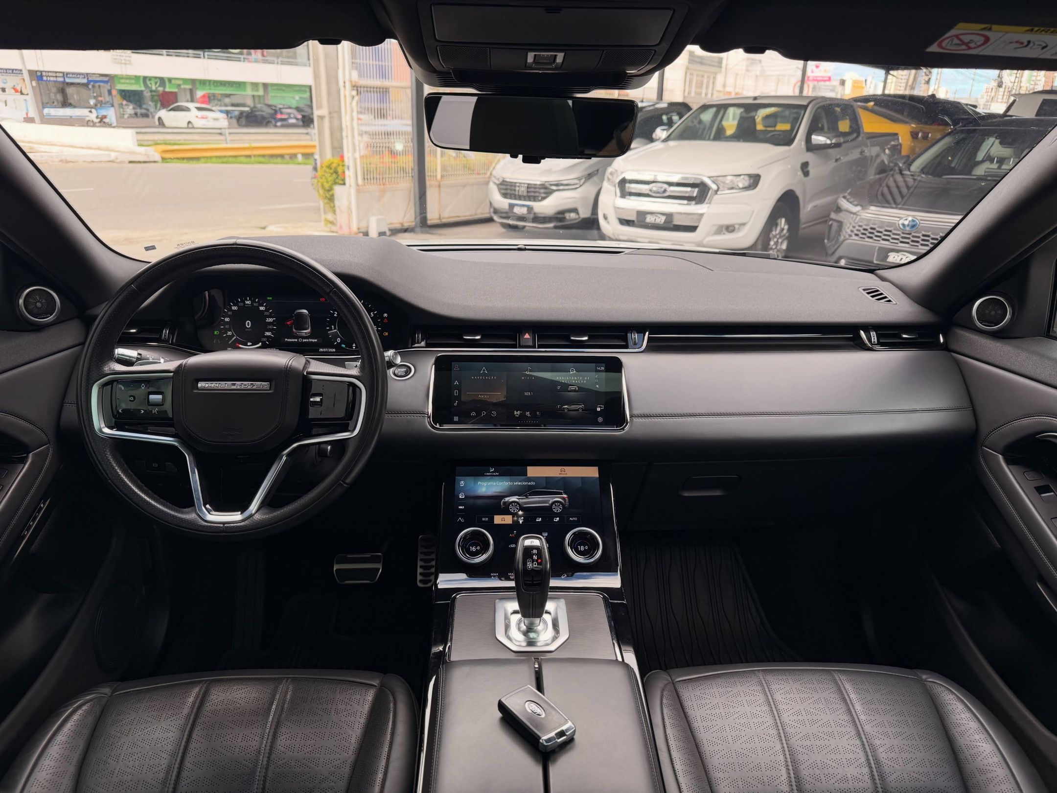 Range Rover Evoque 8