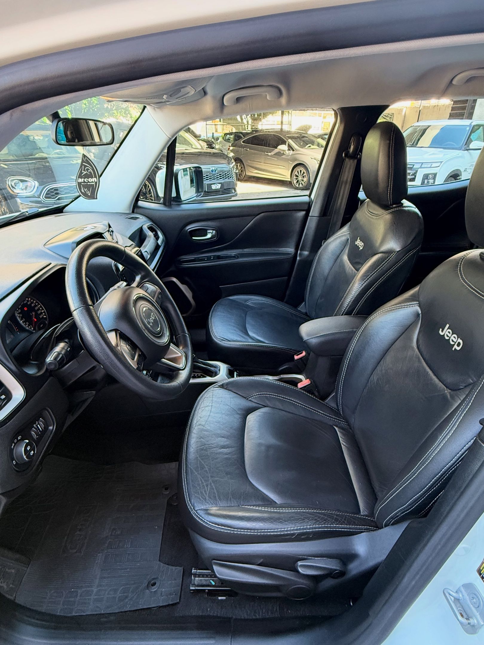 Jeep Renegade 7