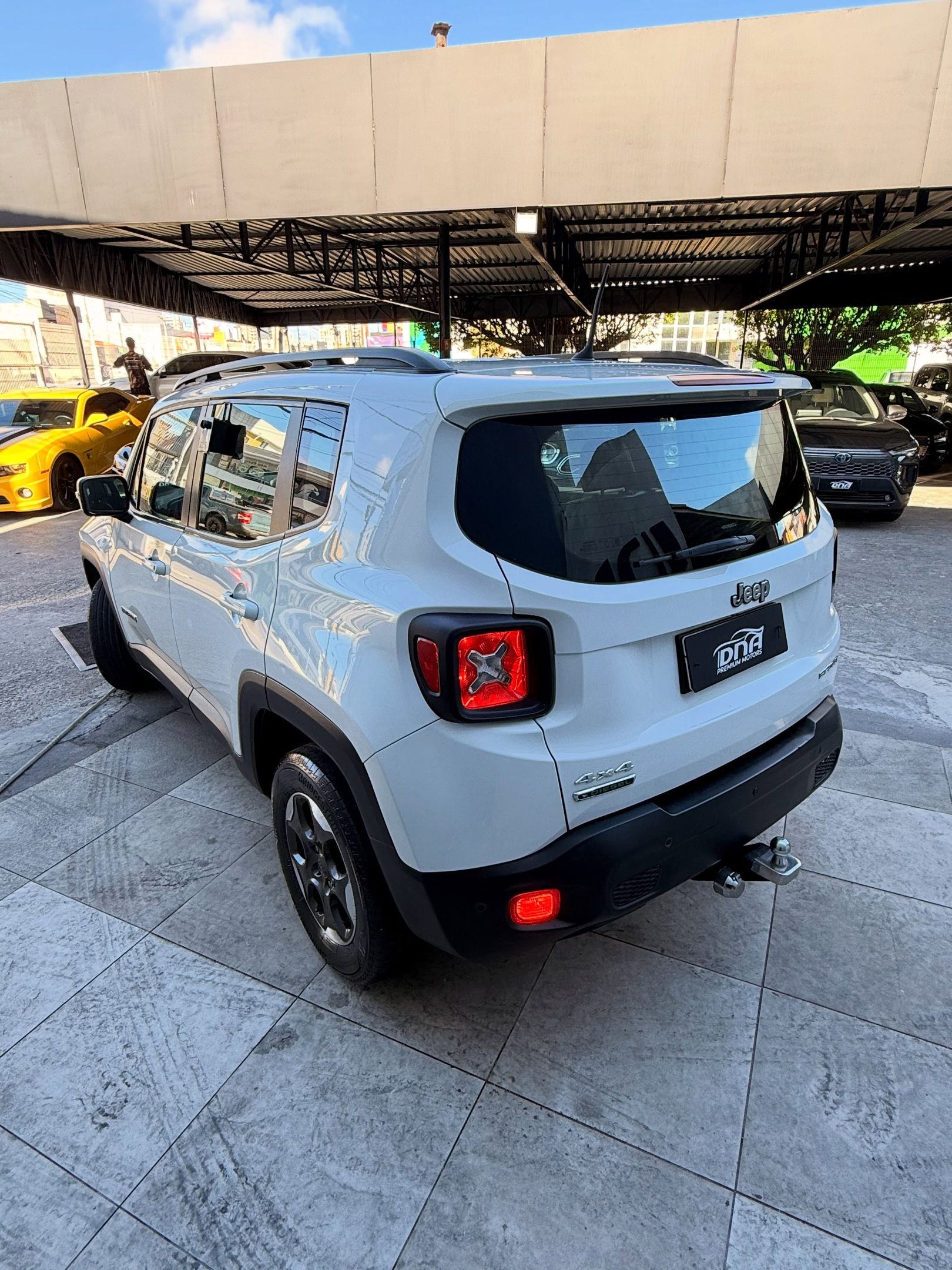 Jeep Renegade 5