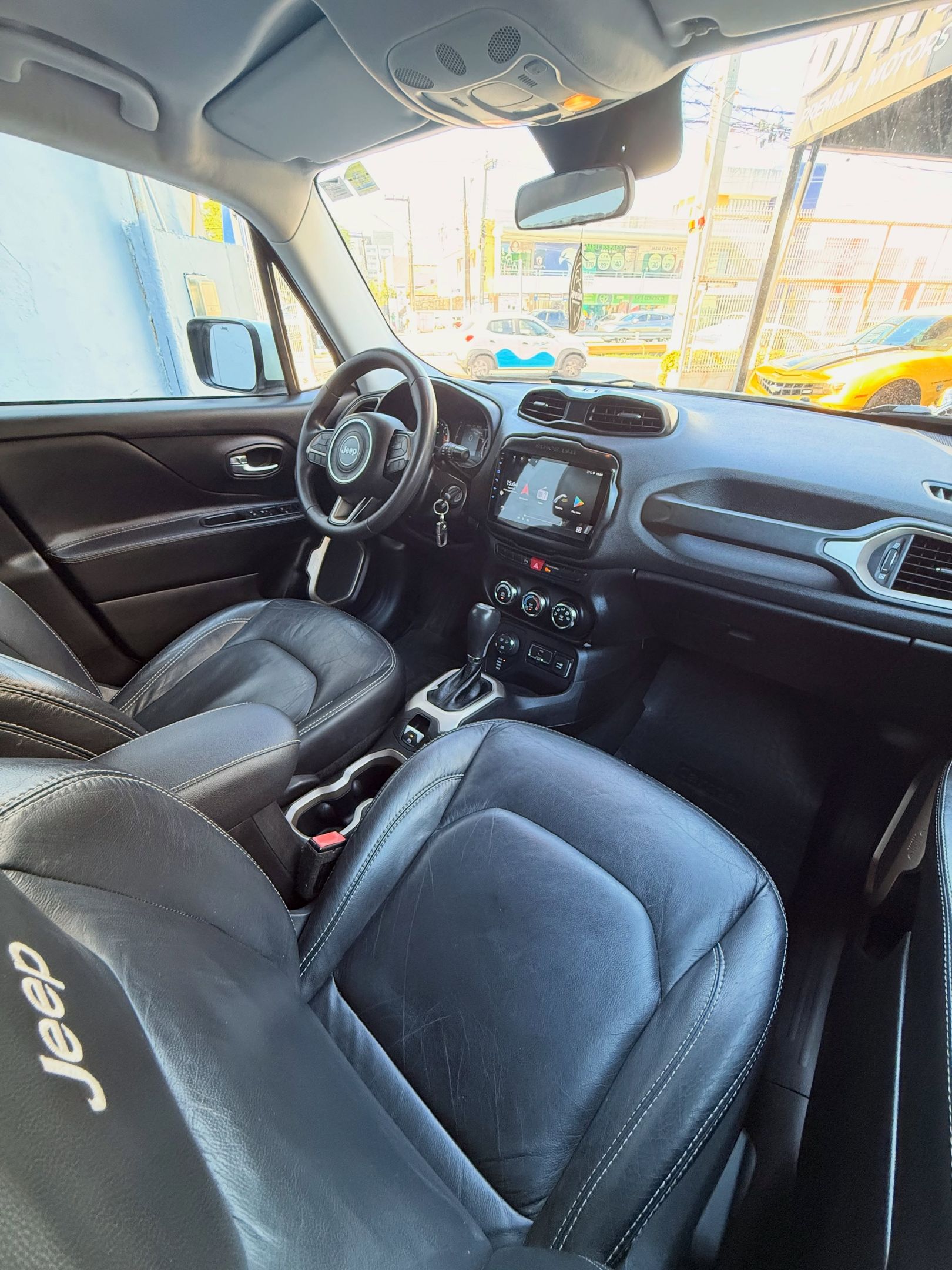 Jeep Renegade 9