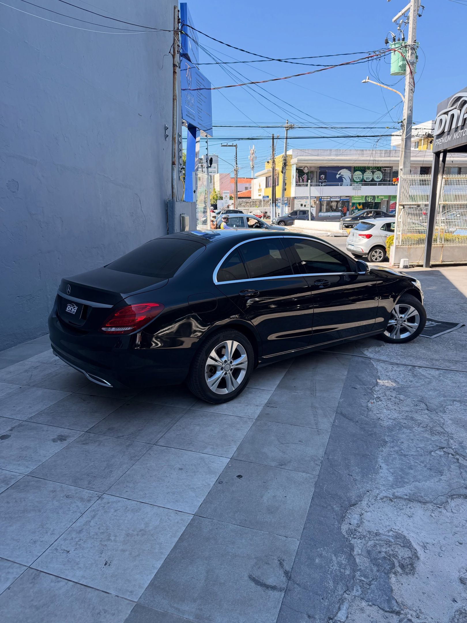 Mercedes-Benz C-180 3