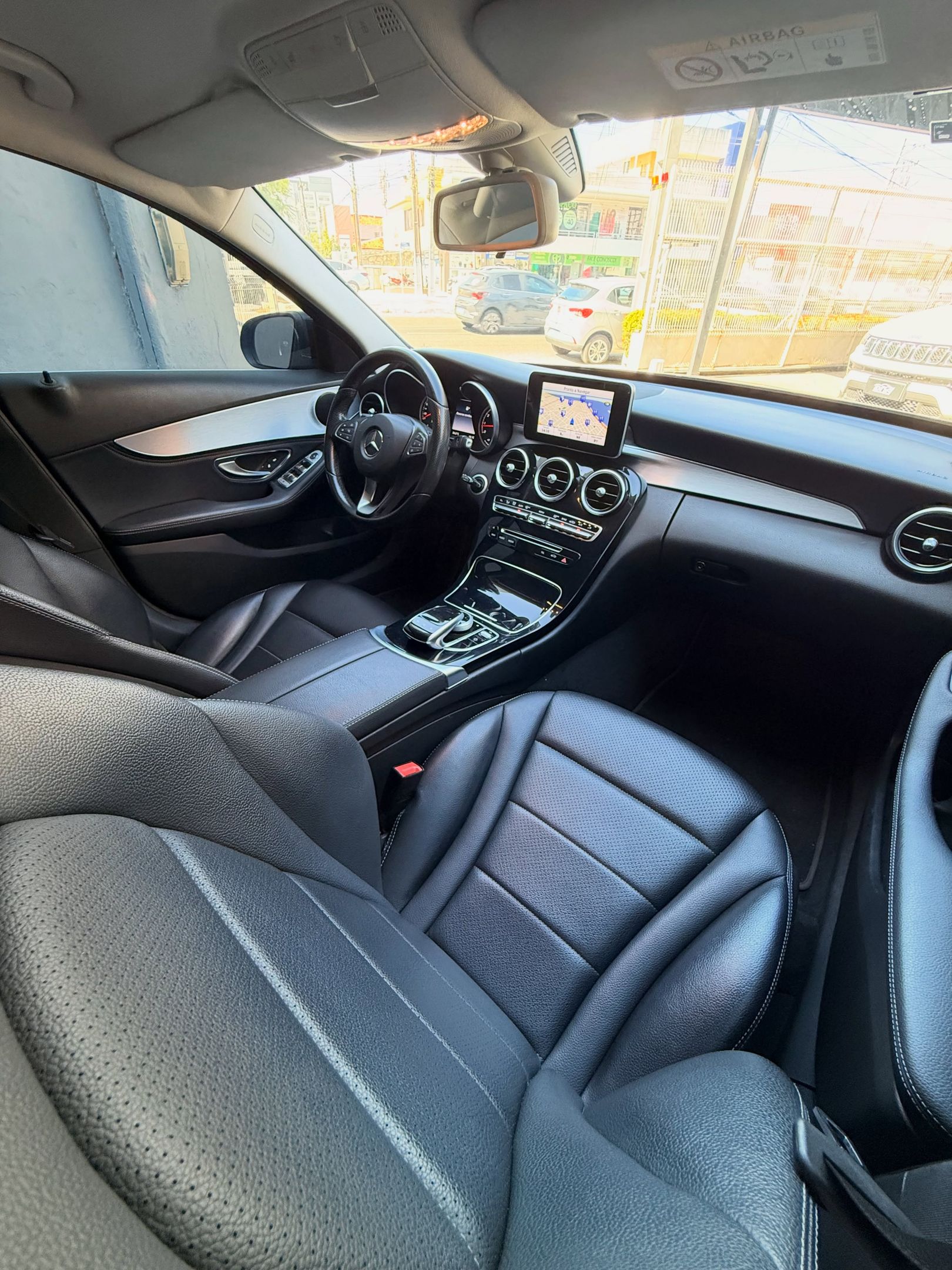 Mercedes-Benz C-180 9