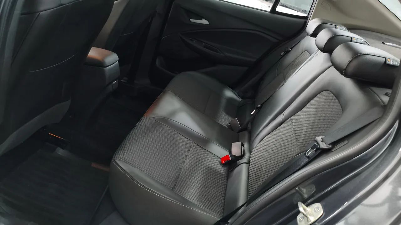Chevrolet ONIX 2