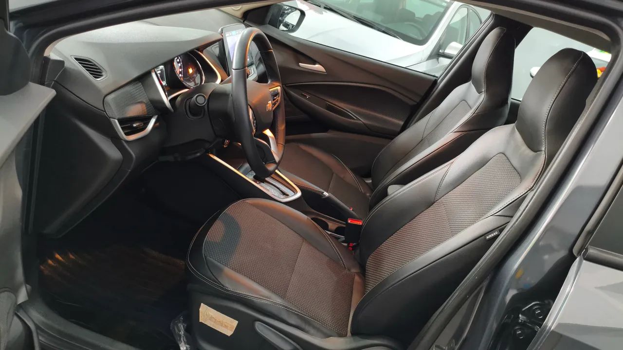 Chevrolet ONIX 7