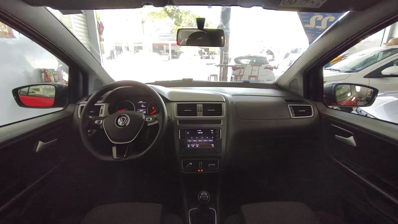 Volkswagen FOX 6