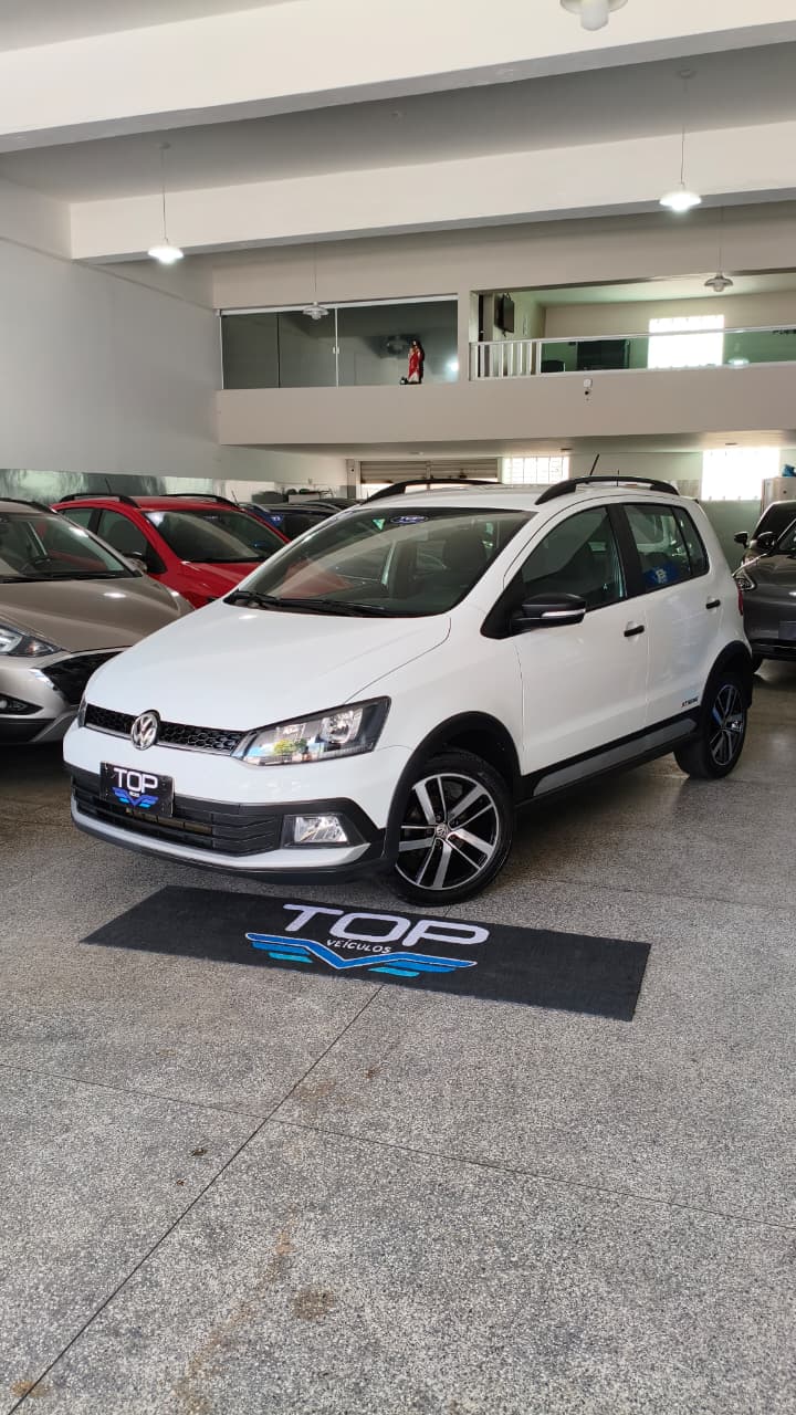 VW - VolksWagen Fox 2020