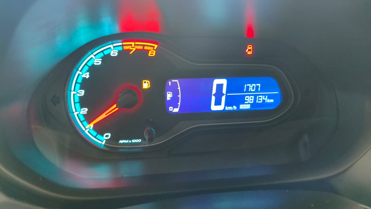 CHEVROLET ONIX 6