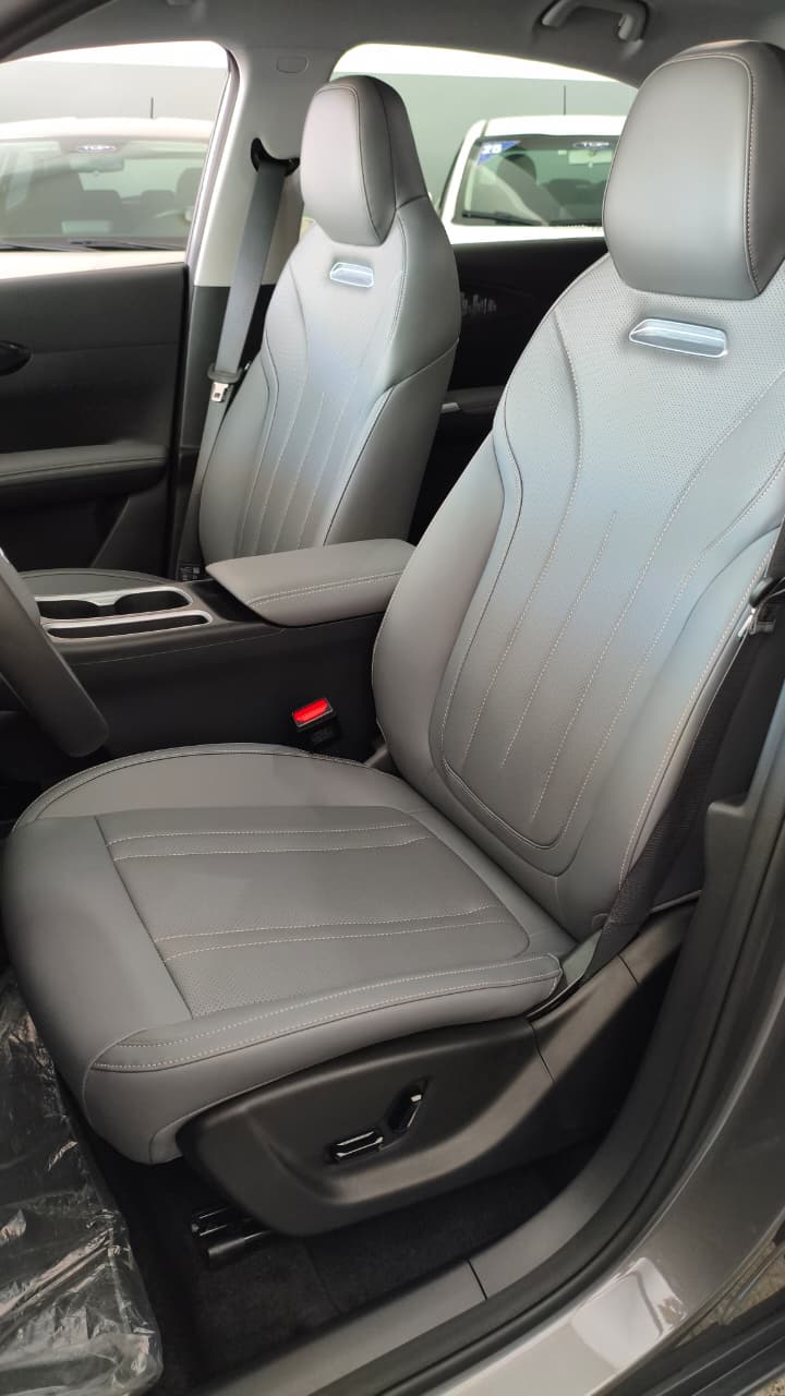GEELY EX2 3