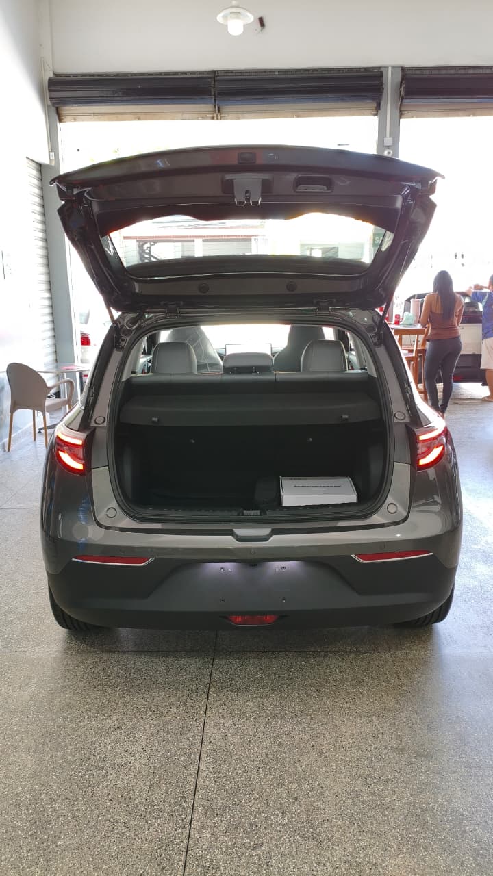 GEELY EX2 6
