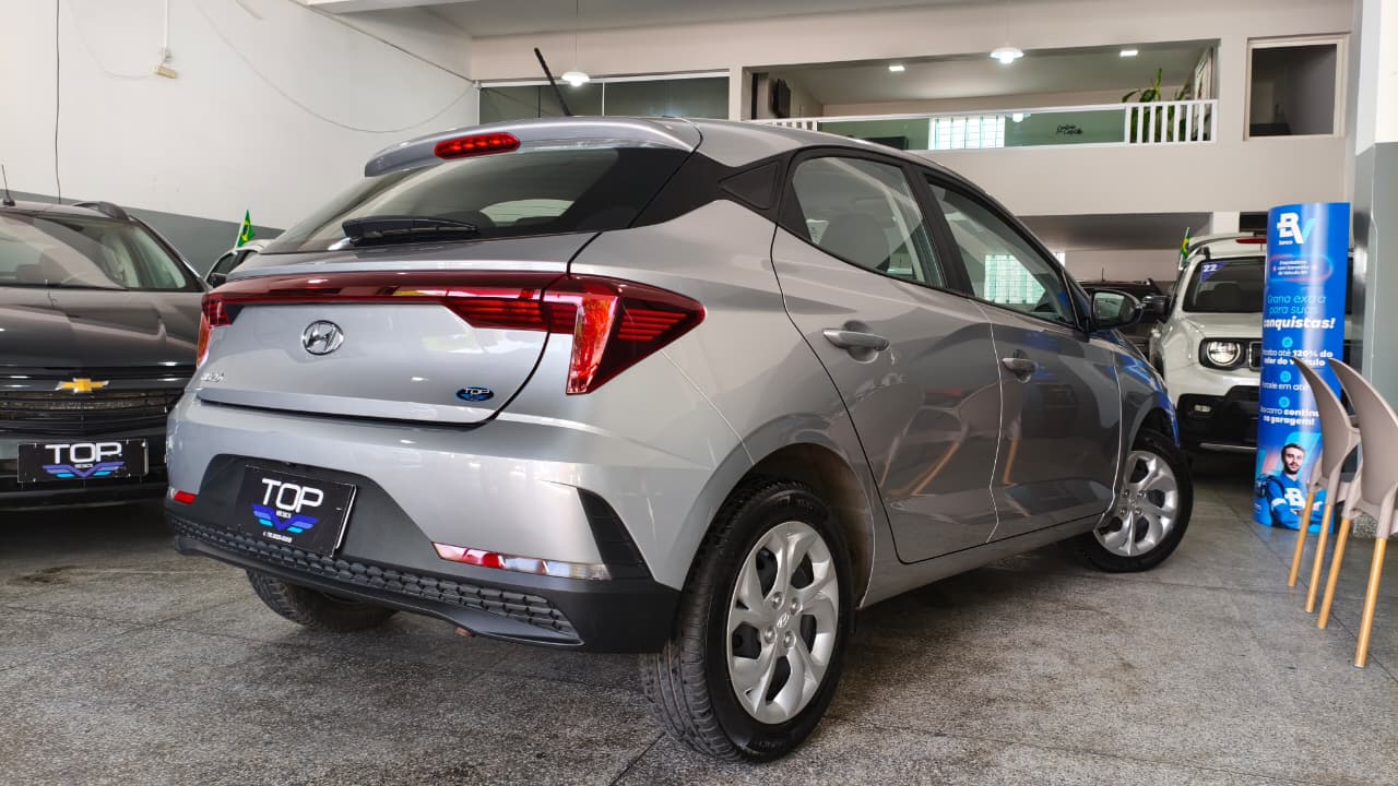 HYUNDAI HB20 7
