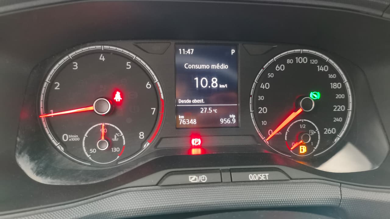VOLKSWAGEN T 6