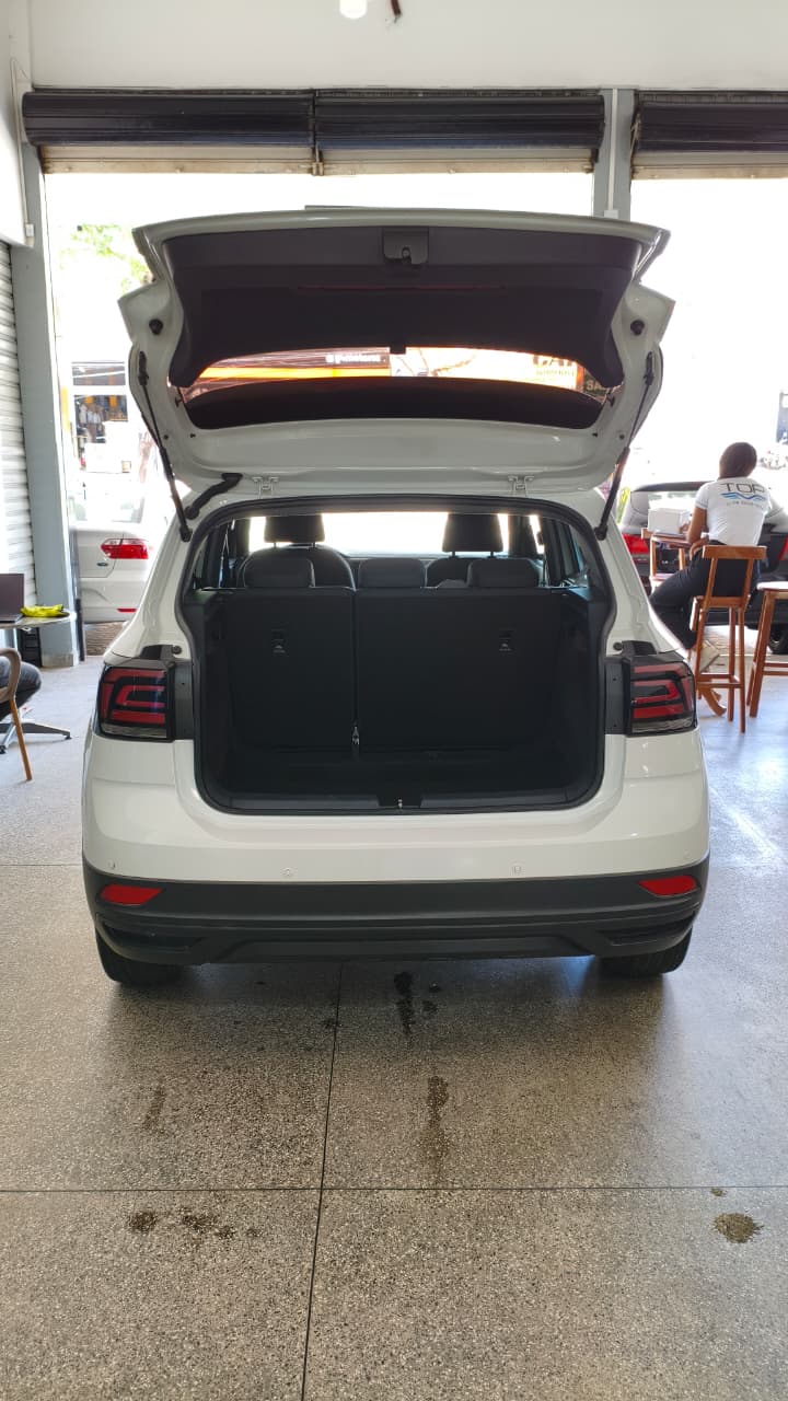 VOLKSWAGEN T 7