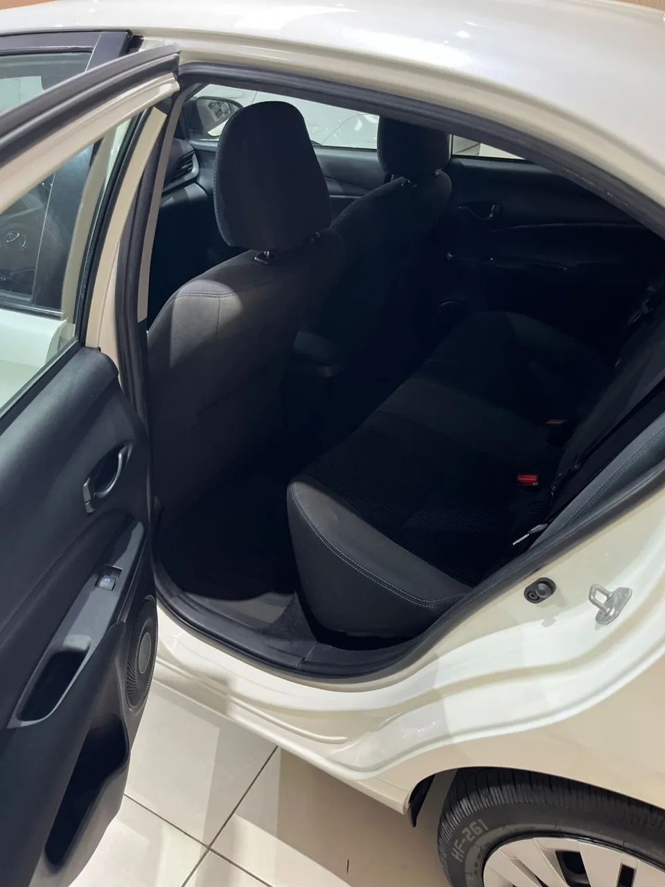 Toyota YARIS 11