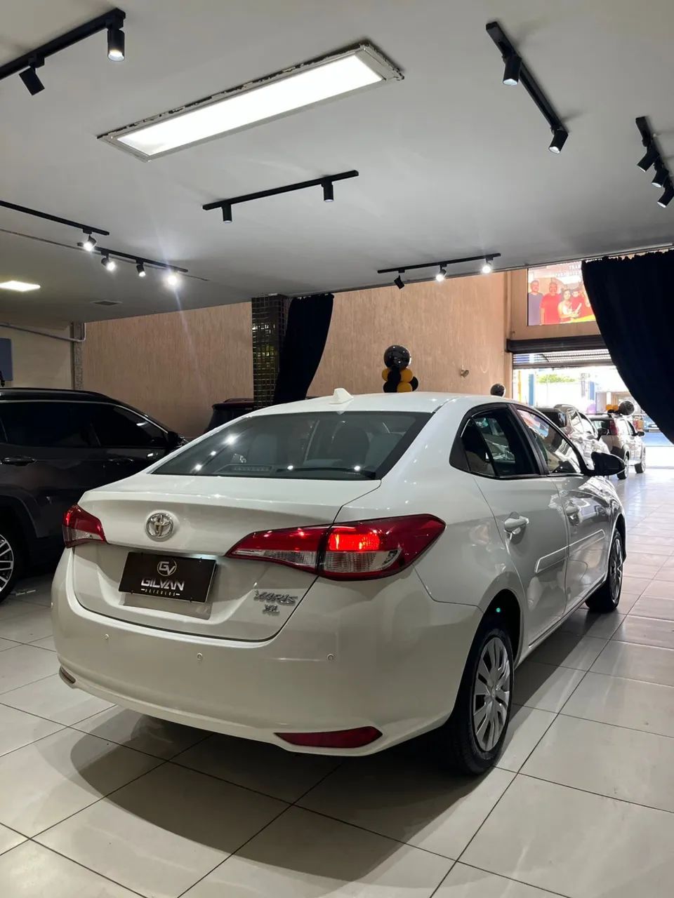 Toyota YARIS 5