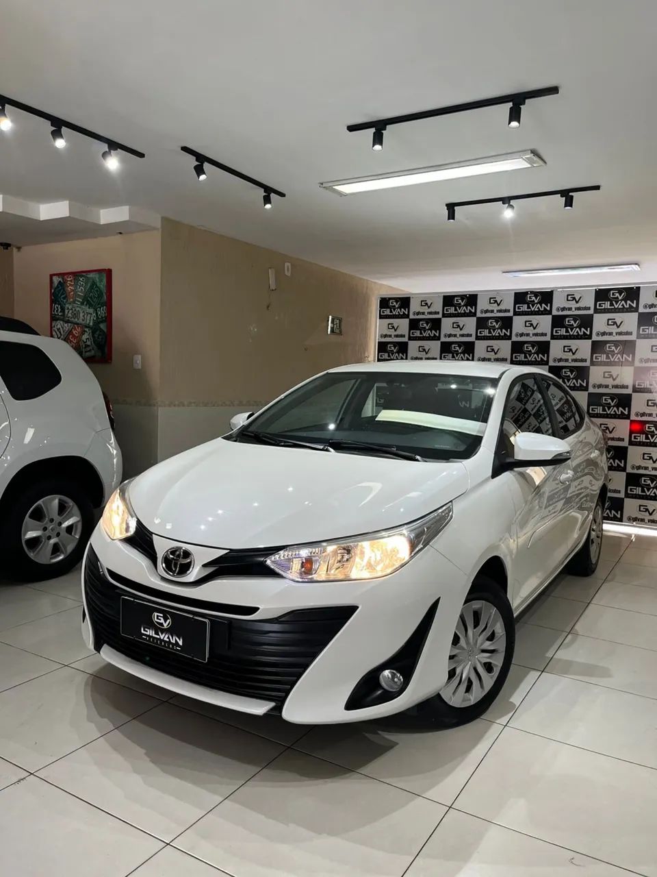 Toyota YARIS 2020