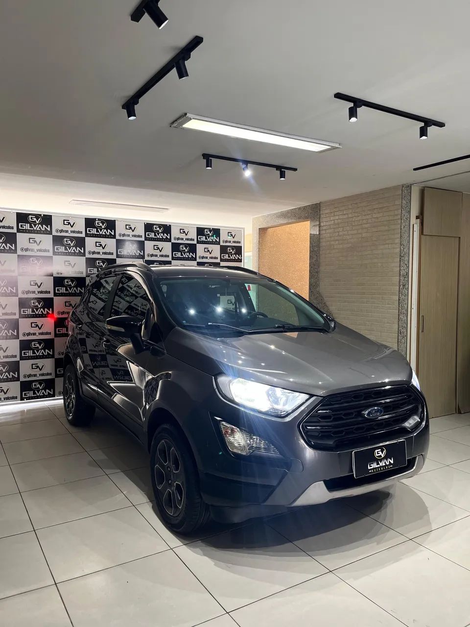 Ford ECOSPORT 3