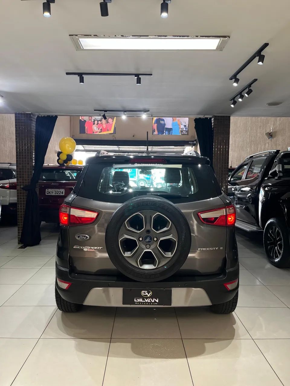 Ford ECOSPORT 5