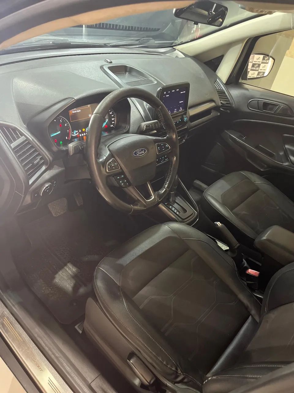 Ford ECOSPORT 10
