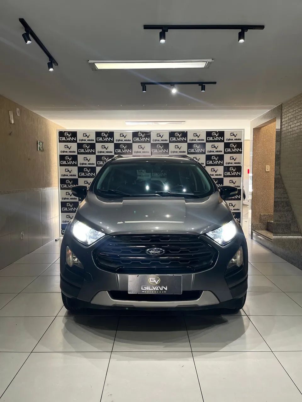 Ford ECOSPORT 7
