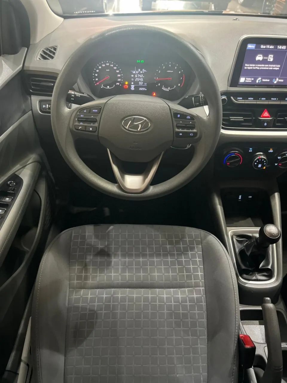Hyundai HB20S 7