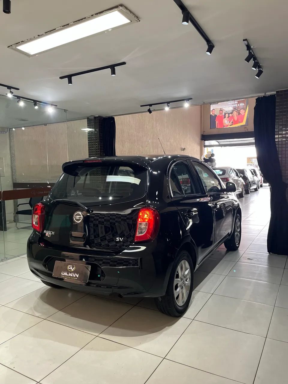 Nissan MARCH 10