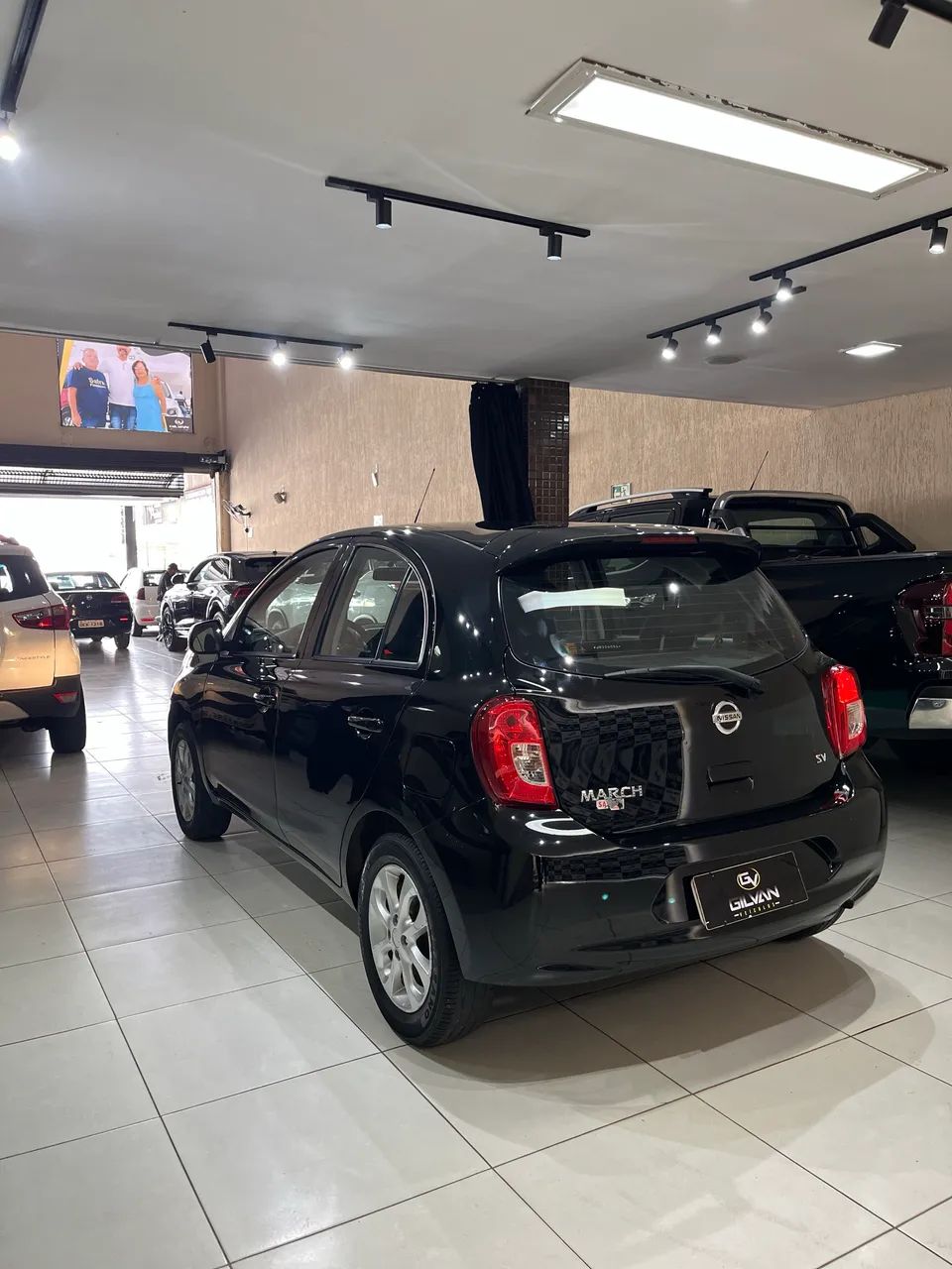 Nissan MARCH 8