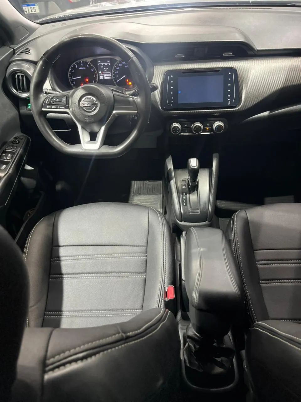 Nissan KICKS 6