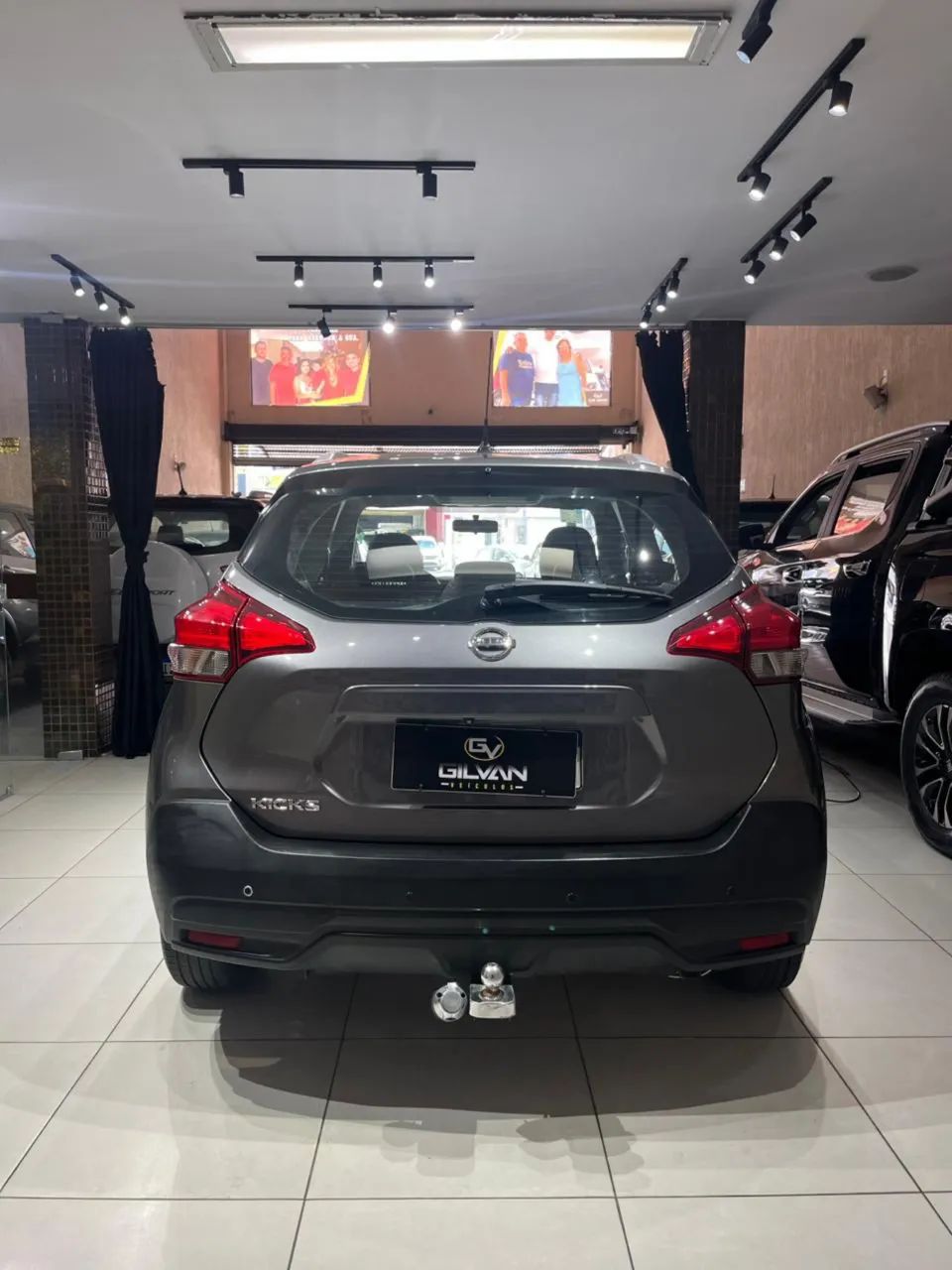 Nissan KICKS 8