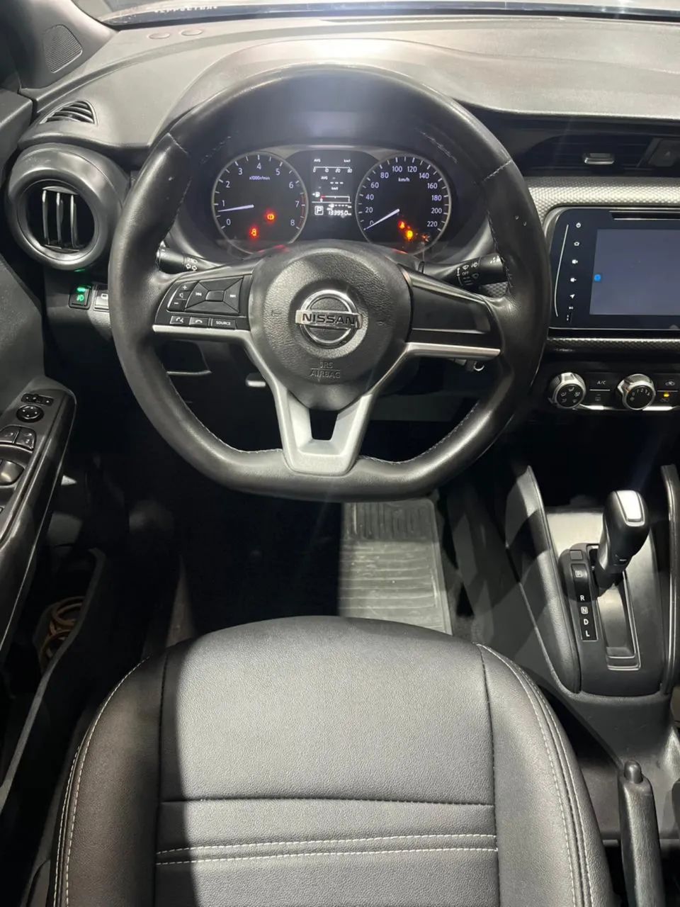 Nissan KICKS 10