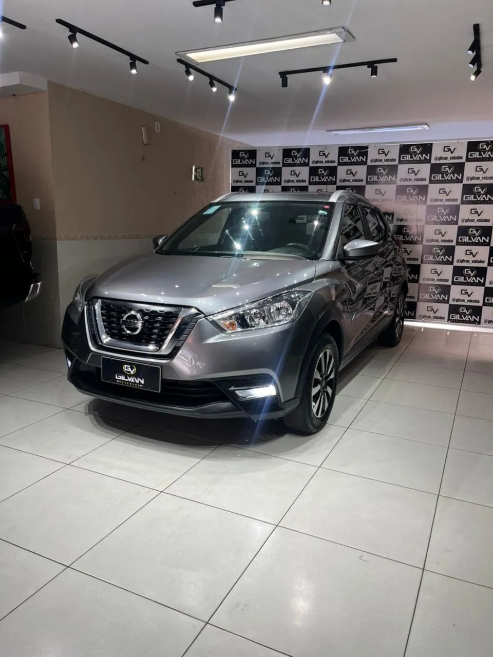 Nissan KICKS 3