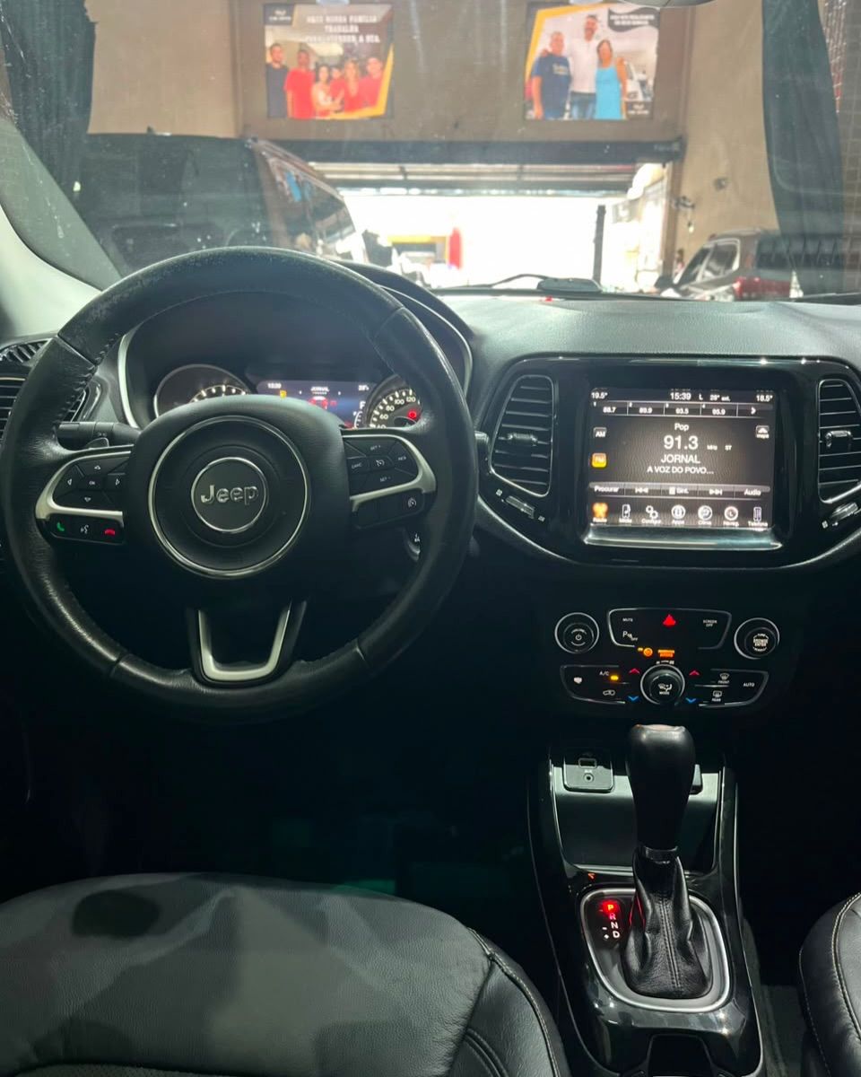 Jeep Compass 7
