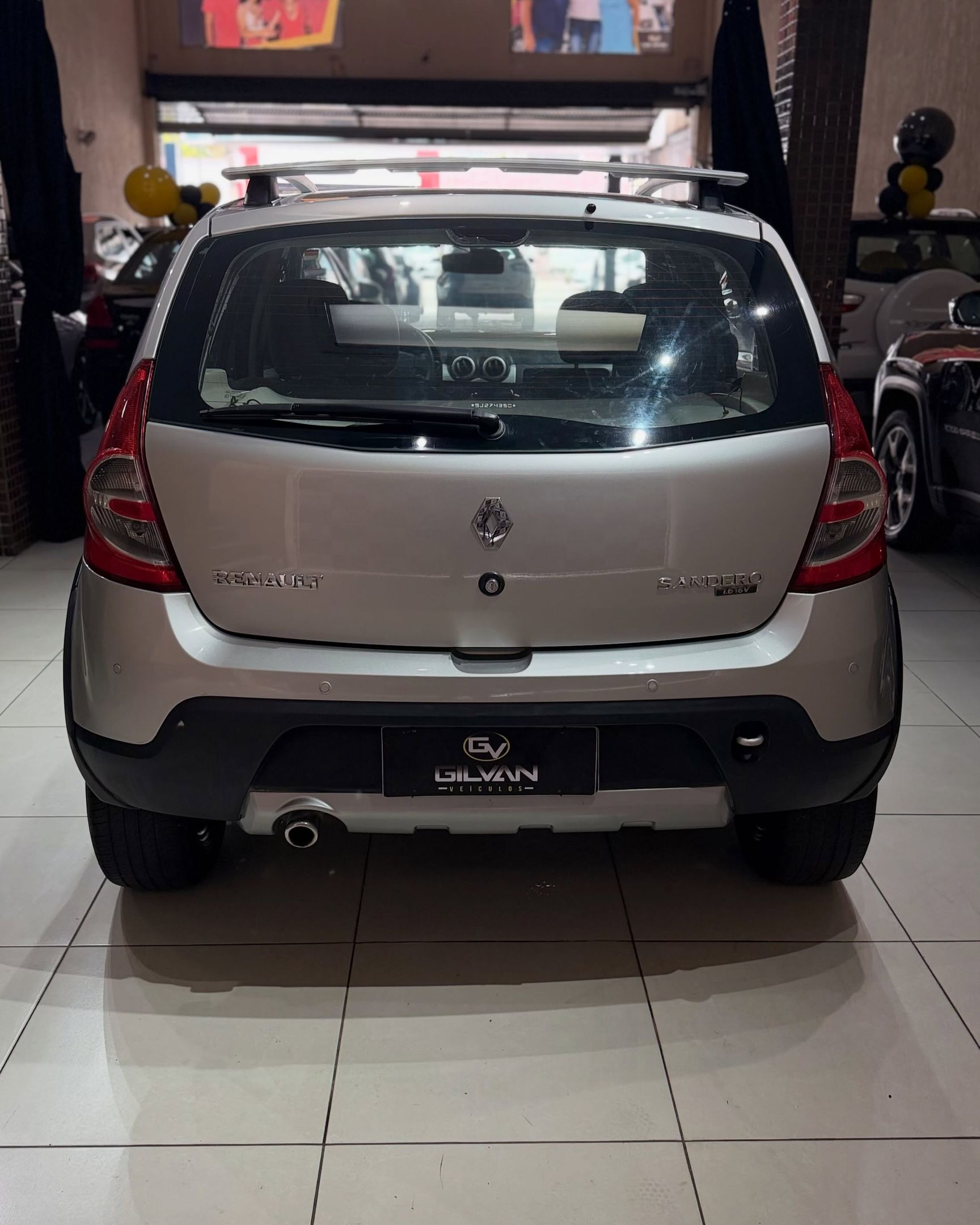 Renault SANDERO 10