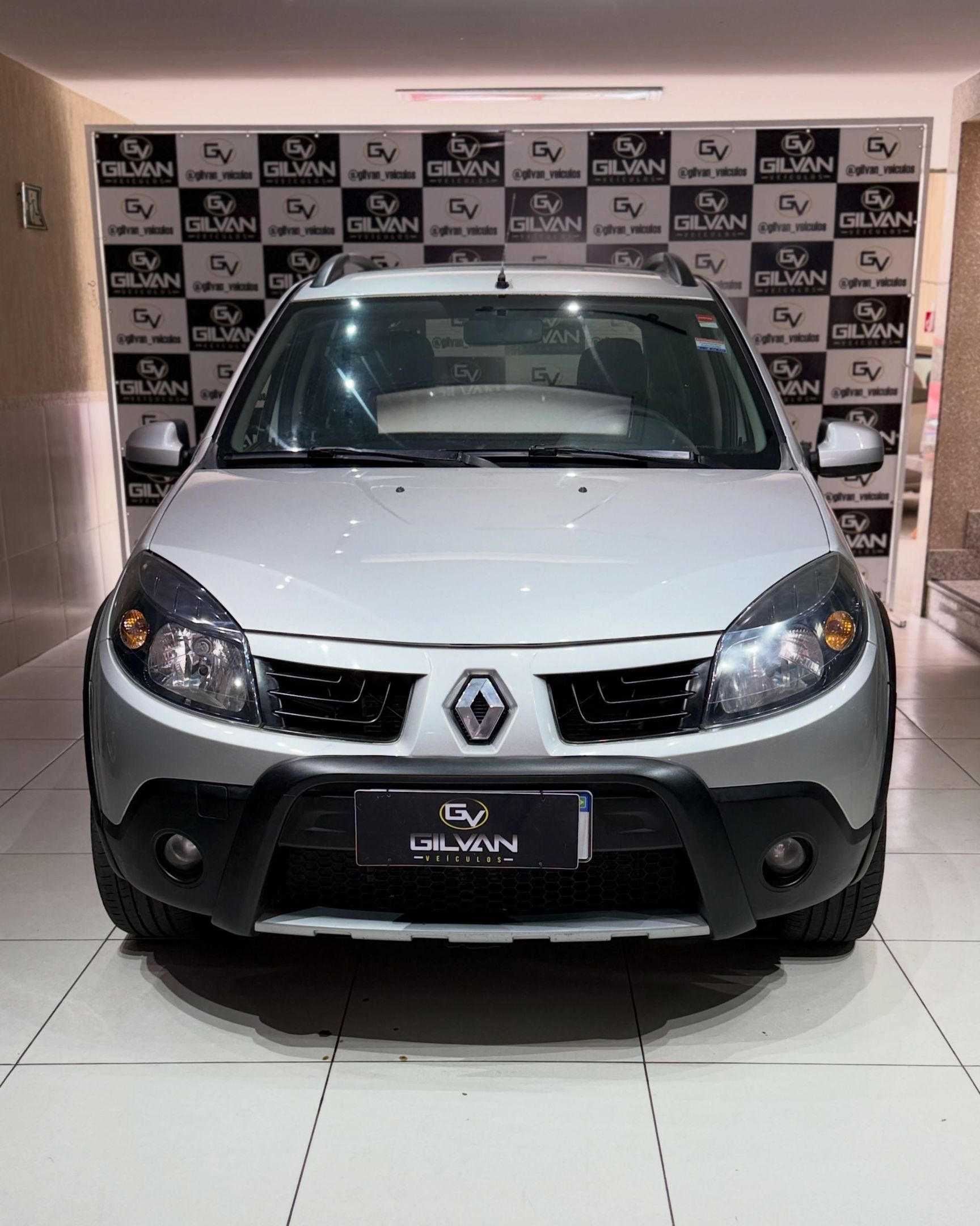 Renault SANDERO 4